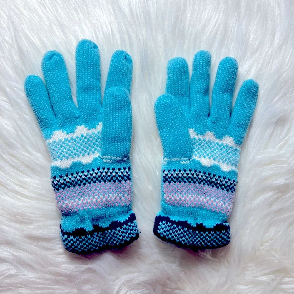 Girl Sky Blue Winter Snow Gloves Mittens Sweet Love